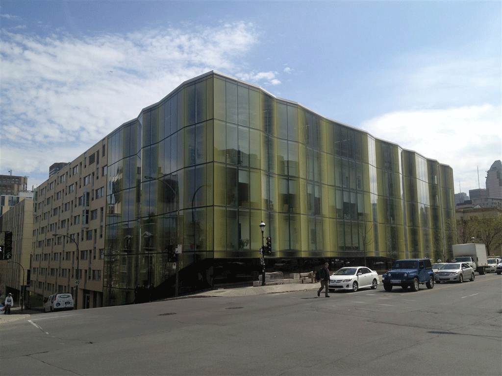 _UQAM-Pavillon-Teluq-3-Groupe-Picotte