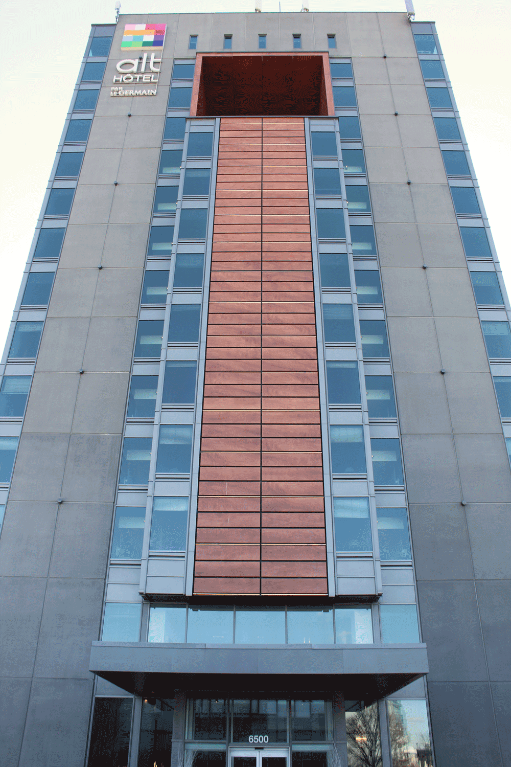 alt_facade